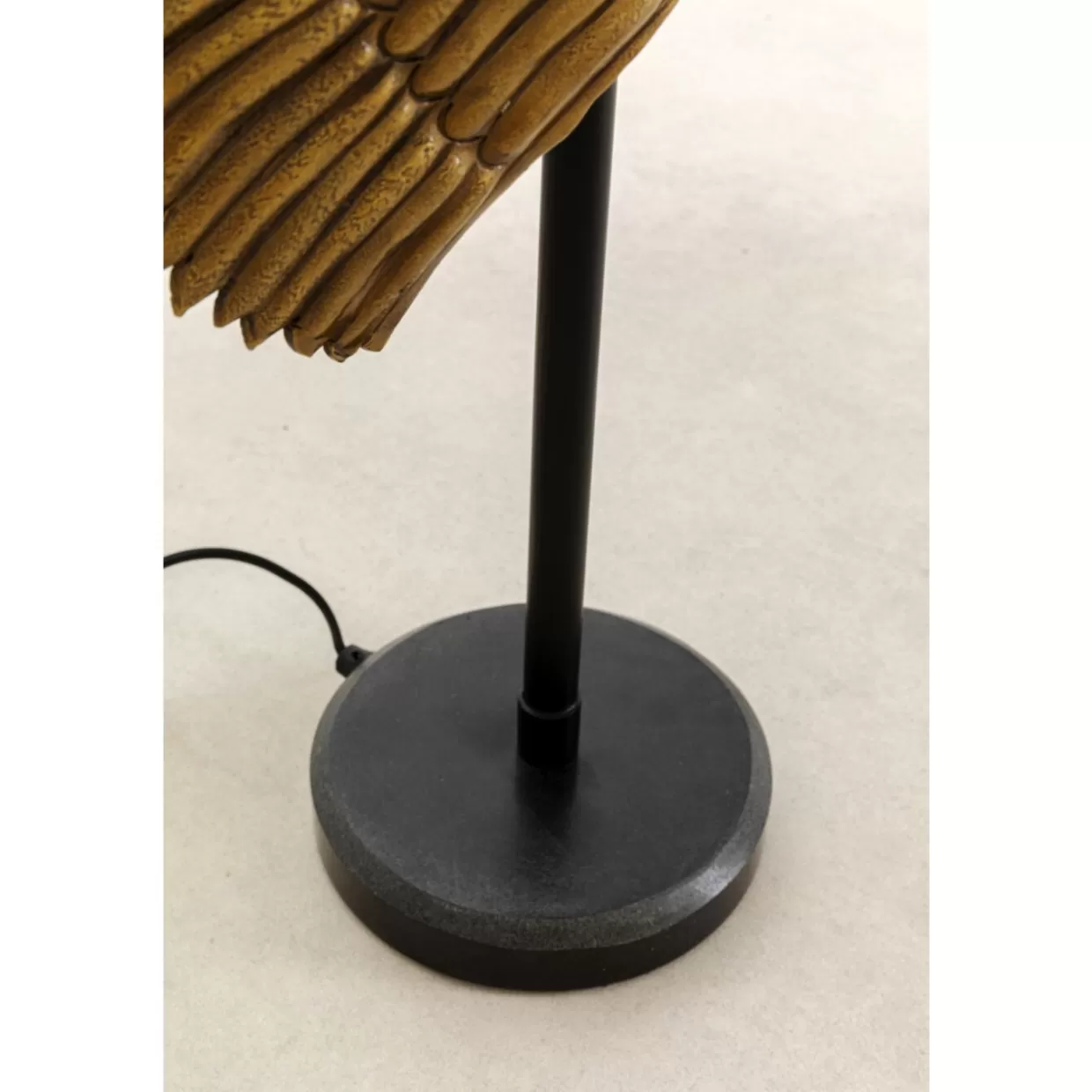 Lampada da Tavolo Bird Wings con Ali Decorativi - Design Moderno KARE, 76 cm