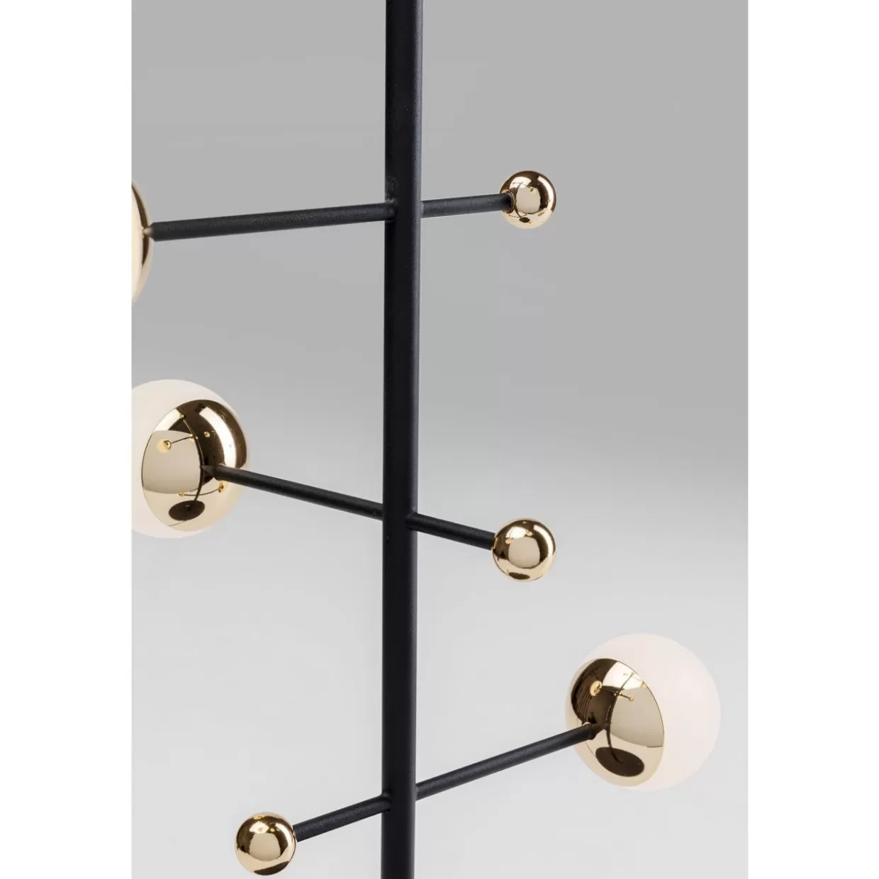 Lampada da tavolo Trapez 52 - Design geometrico moderno per arredamento contemporaneo | Illuminazione d'autore KARE 

(：
