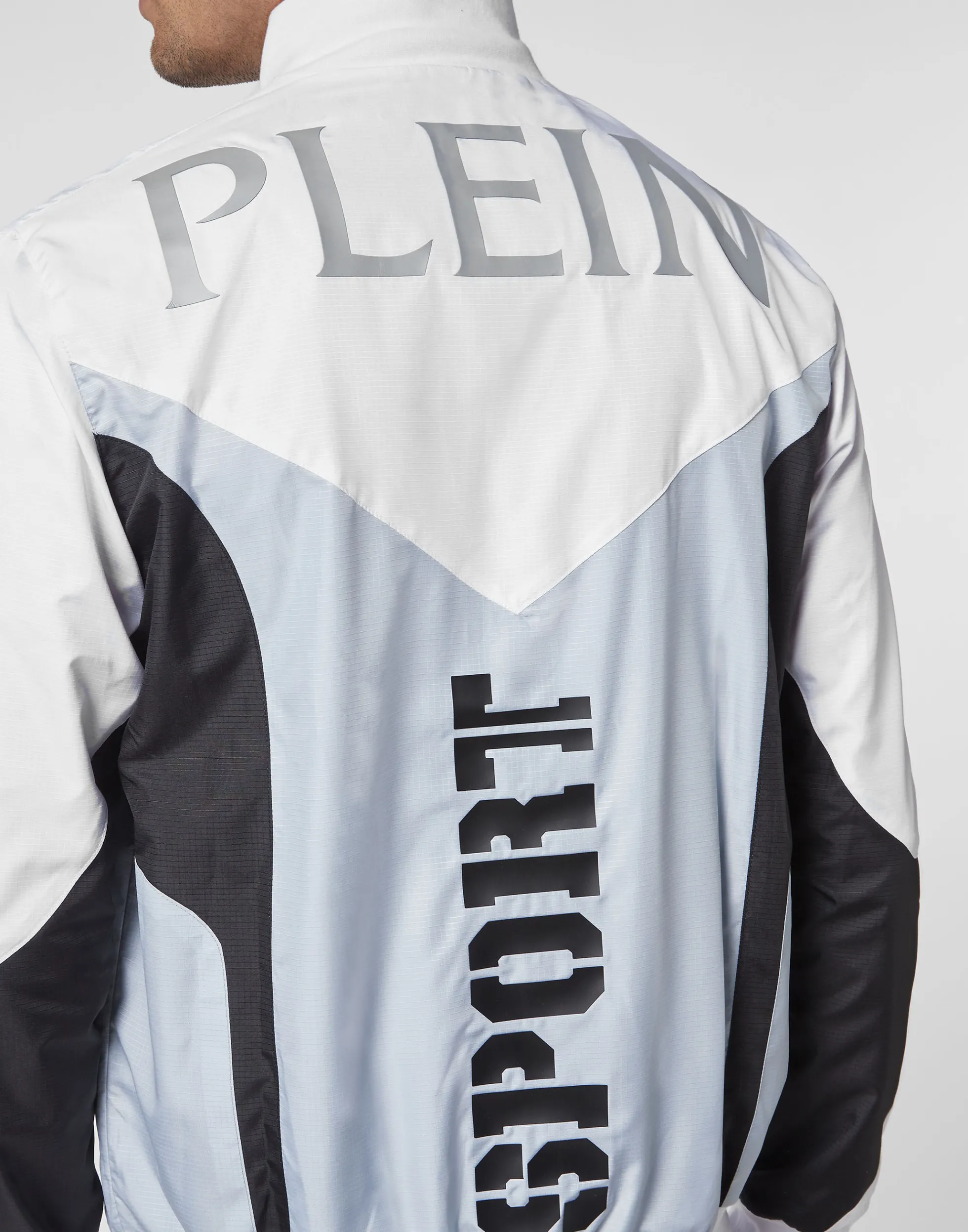 Tuta Sportiva Plein Uomo: Completo con Giacca a Zip e Pantaloni da Jogging - Design Ergonomico per Massimo Comfort e Stile Urbano