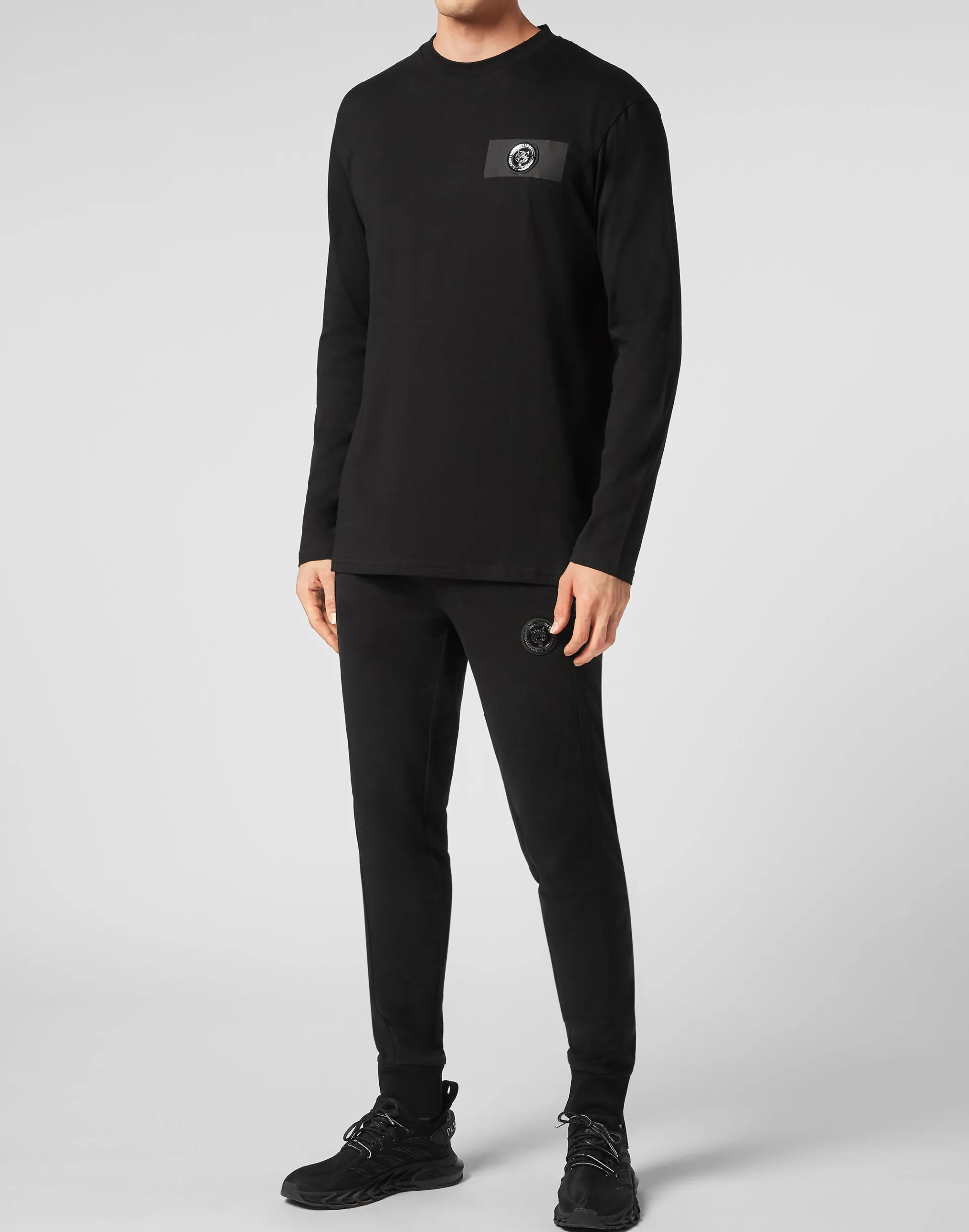 Maglietta Sportiva Uomo Plein Sport con Collo Tondo e Manica Lunga, Comfort e Stile Essential