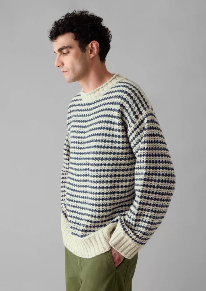 Maglione invernale a righe con rifiniture modellanti - Filato misto lana e cotone, disponibile a prezzo speciale!
