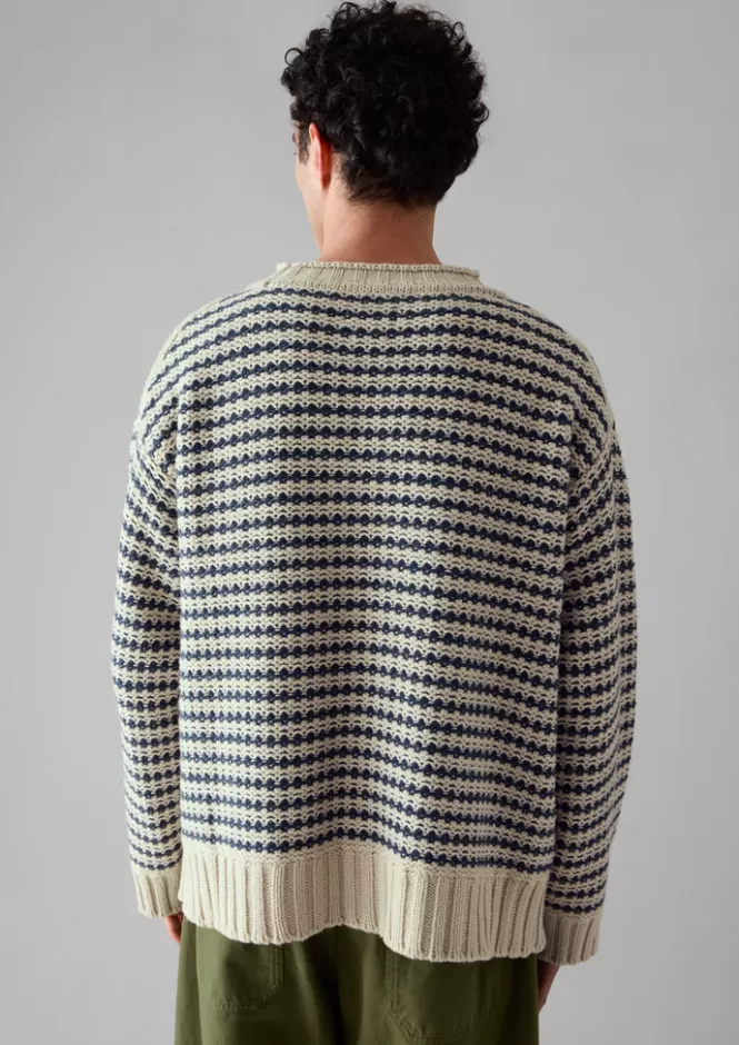 Maglione invernale a righe con rifiniture modellanti - Filato misto lana e cotone, disponibile a prezzo speciale!
