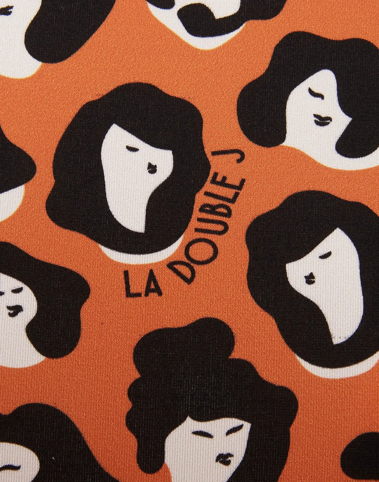Elegante Maglia Collo Alto Leopardo - Jersey Slim di Lusso by La DoubleJ Lady