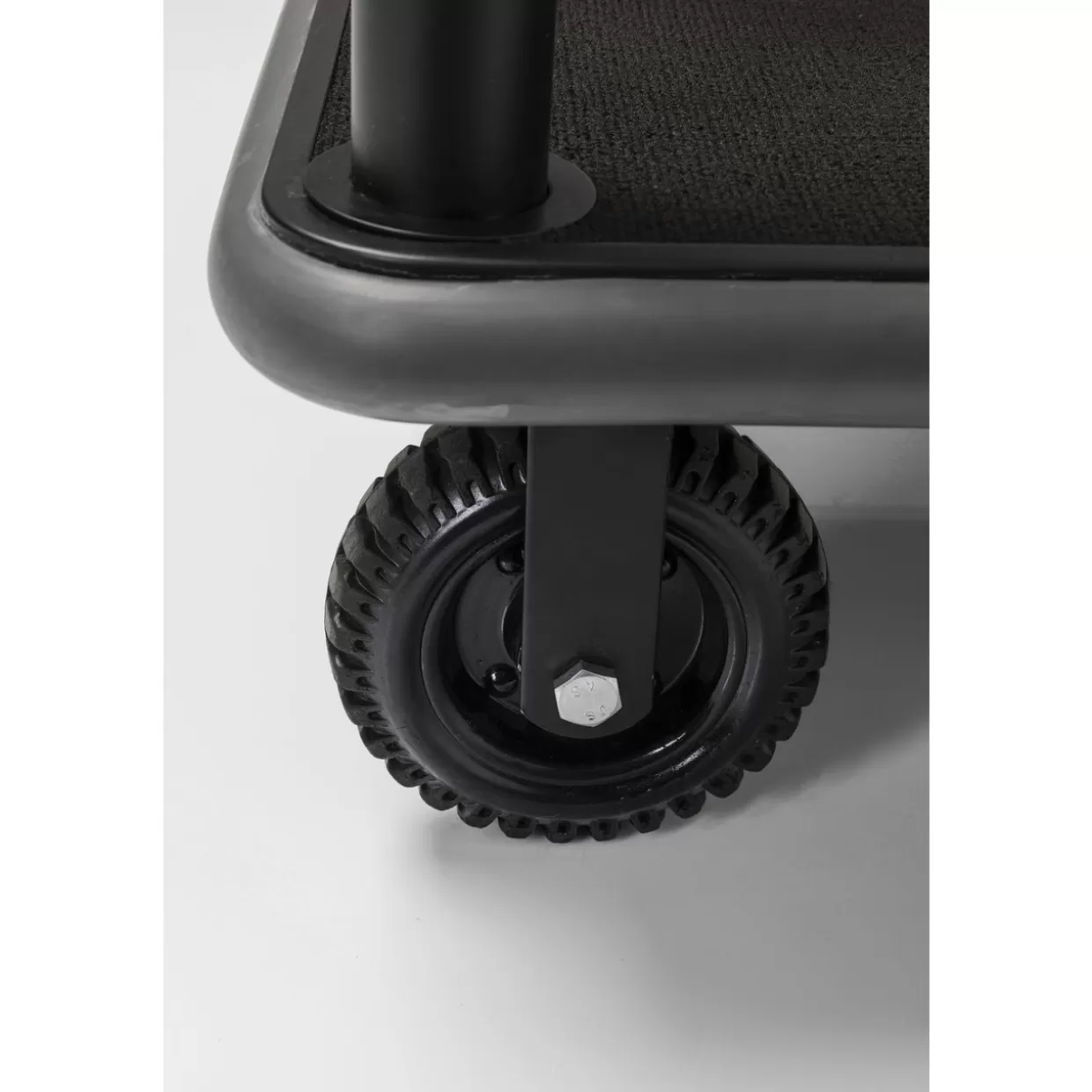 KARE Design - Arredi Compatti e Accessori con Carrello Bagagli VIP Vegas in Nero Opaco per Ambienti Moderni