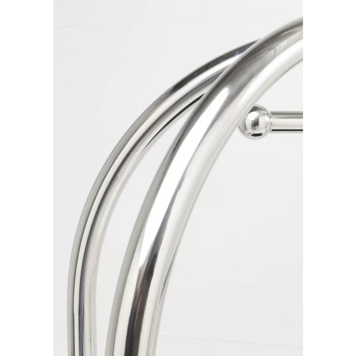 Carrello Bagagli VIP in Tonalità Silver Vegas - Arredi Compatti e Accessori Esclusivi by KARE Design