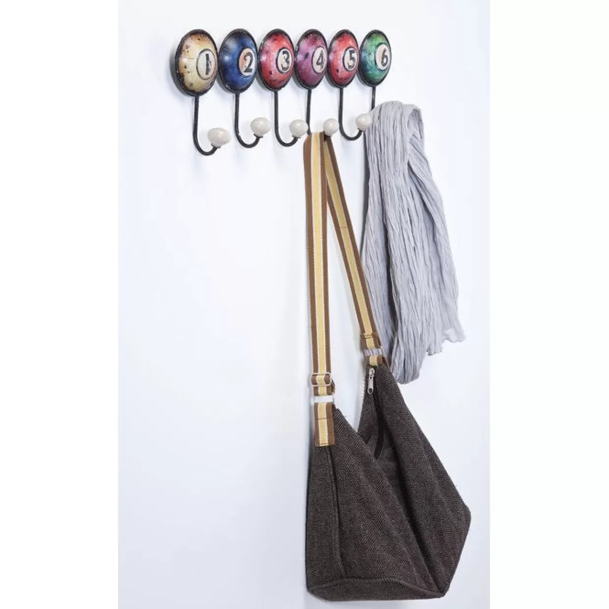 Attaccapanni da parete KARE Design - Modello Numbers in stile moderno, 58 cm per organizzare spazi ingresso e soggiorno