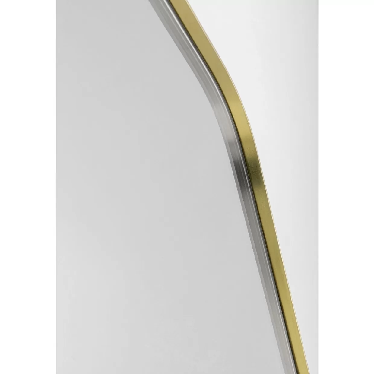 Specchio decorativo a parete con cornice in ottone lucidato - Design moderno 64x94,5 cm per ambienti eleganti, KARE Design Collection

(：，，